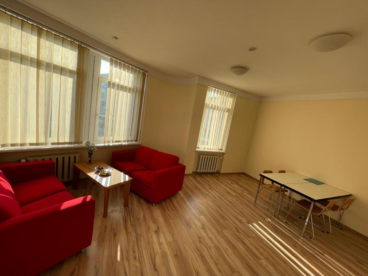 קובנה Mr Jo'S Hostel מראה חיצוני תמונה