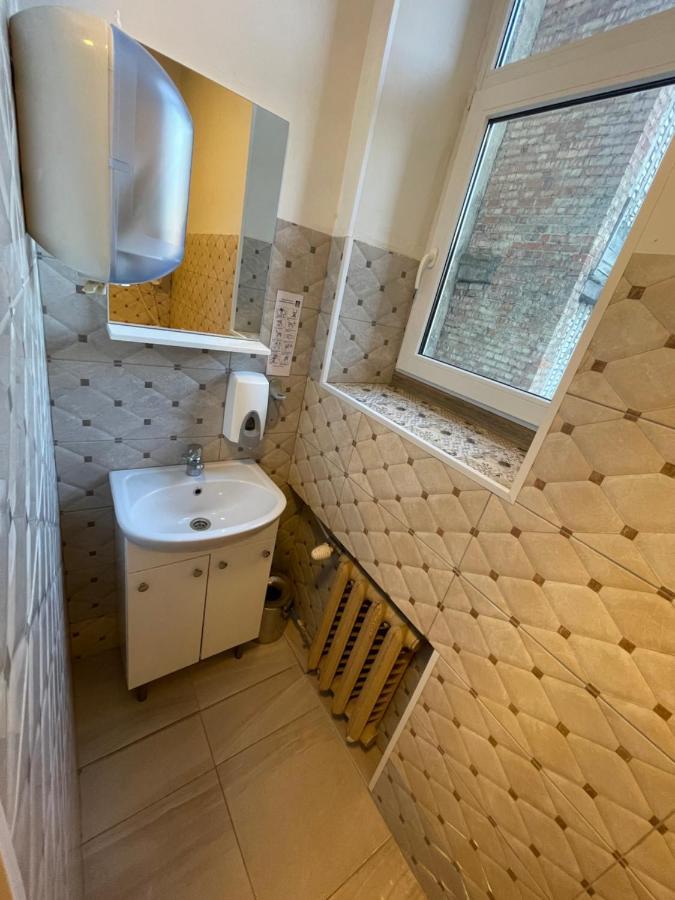 קובנה Mr Jo'S Hostel מראה חיצוני תמונה